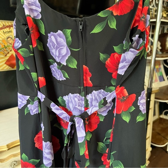 Vintage Floral Black Dress with Red and Purple Flowers - Picture 8 of 8